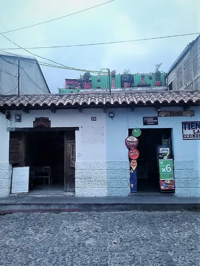 La Vieja Terraza Hostel Antigua Guatemala
